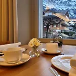 Hotel Alpenruhe - Vintage Design Wengen